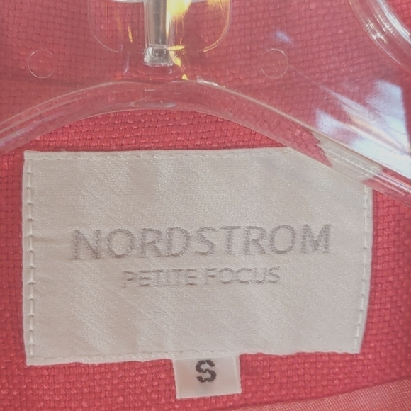 Nordstrom Petite Focus Hot Pink Blazer Size Small - Picture 2 of 5
